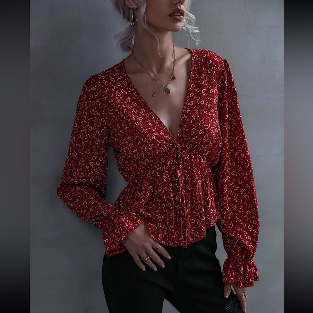 Floral red long-sleeve blouse with elastic waste and sleeves - Picture 3 of 8